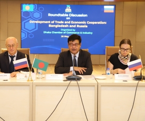 Business meeting between visiting Russian trade mission and Dhaka Chamber held